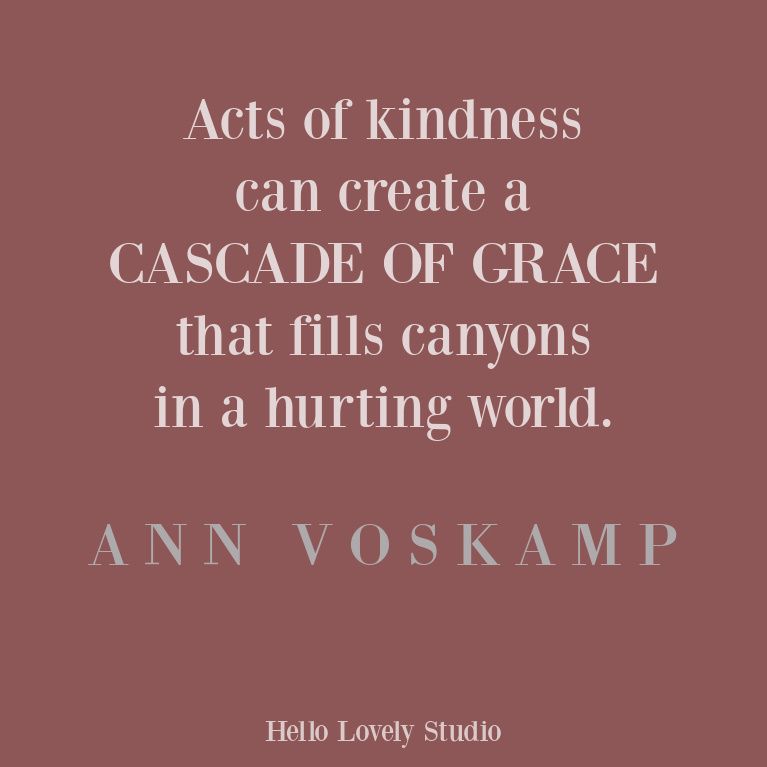 Inspirational quote from Ann Voskamp on Hello Lovely Studio. #faithquote #inspirationalquotes #annvoskamp #christianity #encouragementquote