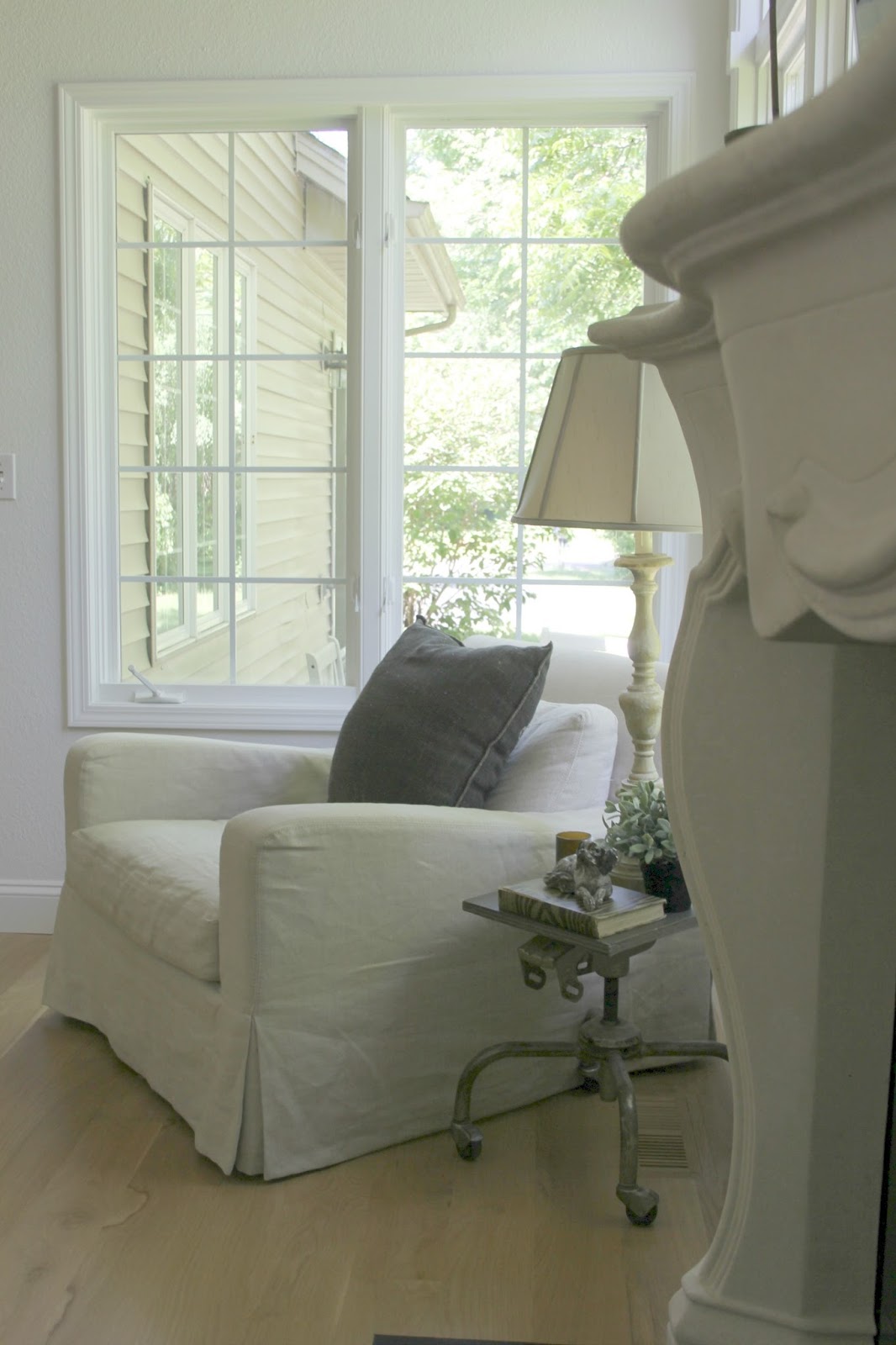 European country inspired serene living room.Love Letter to Belgian Linen: The Loveliness of Living With Linen's Natural, Wabi Sabi Charm!