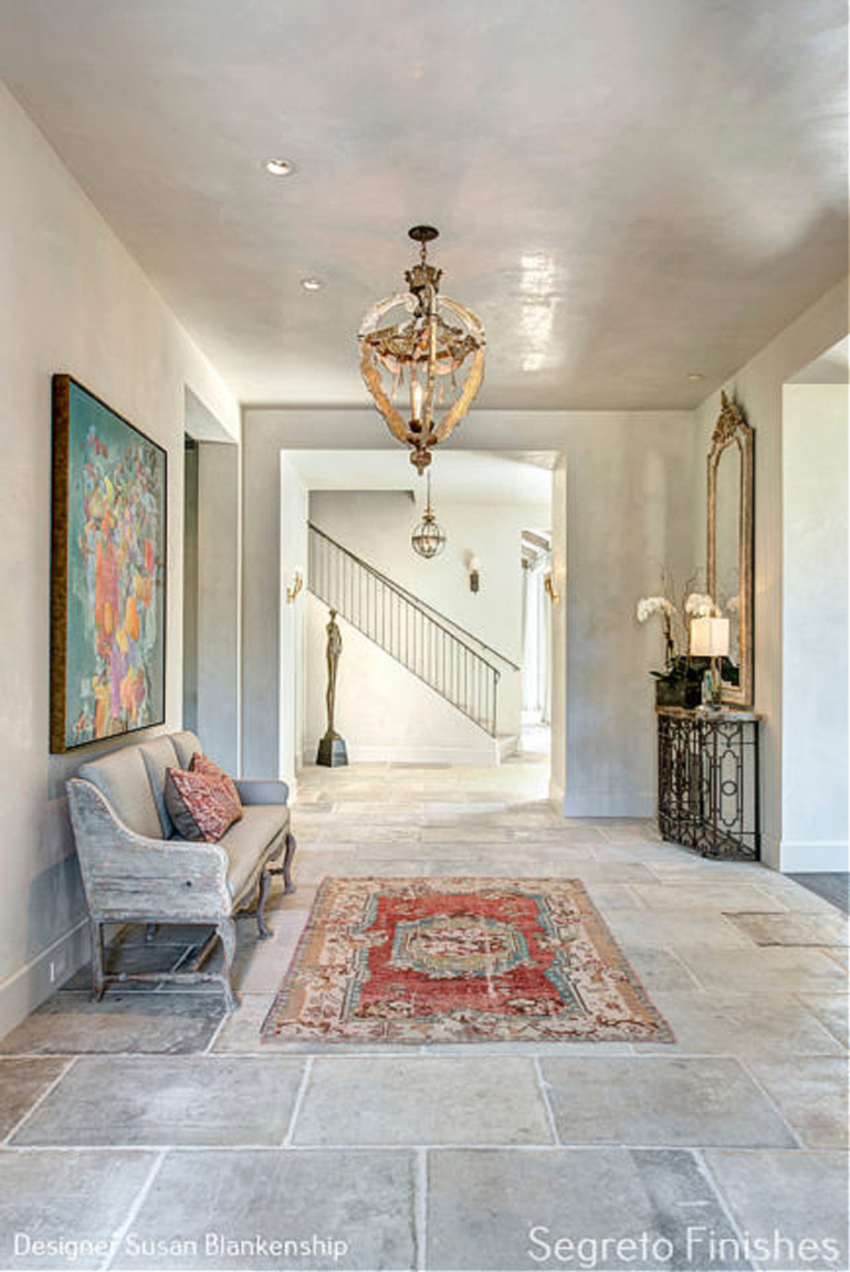 Entry with Segreto Finishes (beautiful wall colors and plaster) in a lovely designed room in Leslie Sinclair's book. #plasterwalls #segretofinishes #frenchcountry