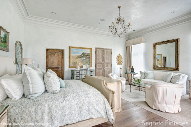 Romantic French Country bedroom with plaster walls and ceiling finished by Segreto