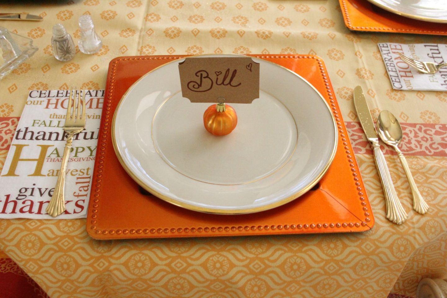 Thanksgiving placesetting
