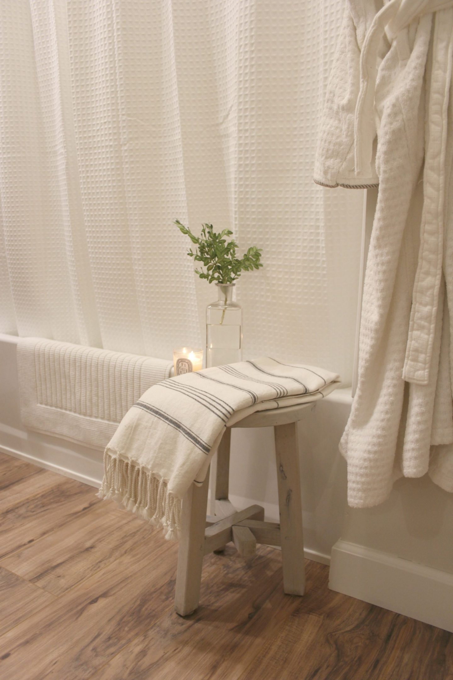 A pretty spa-like classic bathroom started out as an ugly basement storage space...come see the #beforeandafter! #bathroomdesign #renovation #DIY