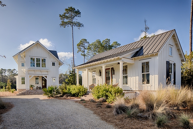 Board and batten coastal cottage in Palmetto Bluff with modern farmhouse interior design by Lisa Furey.