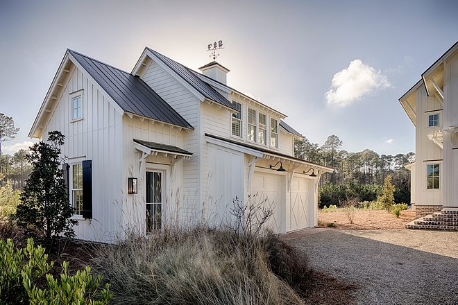 Board and batten coastal cottage in Palmetto Bluff with modern farmhouse interior design by Lisa Furey.