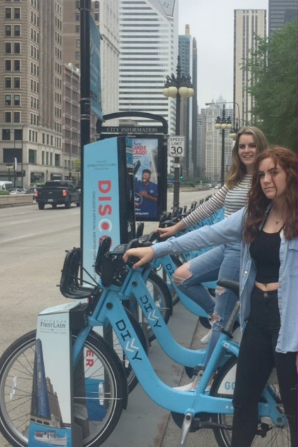 Tuquoise blue bikes in downtown Chicago. Hello Lovely Studio.