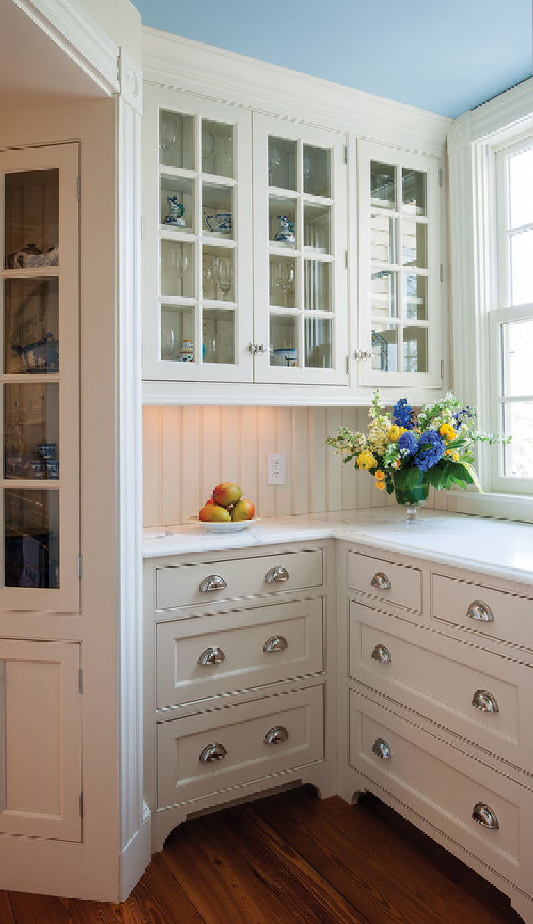 Beautiful Blue and White Kitchen with blue ceiling and beadboard backsplash. Come see 36 Best Beautiful Blue and White Kitchens to Love! #blueandwhite #bluekitchen #kitchendesign #kitchendecor #decorinspiration #beautifulkitchen