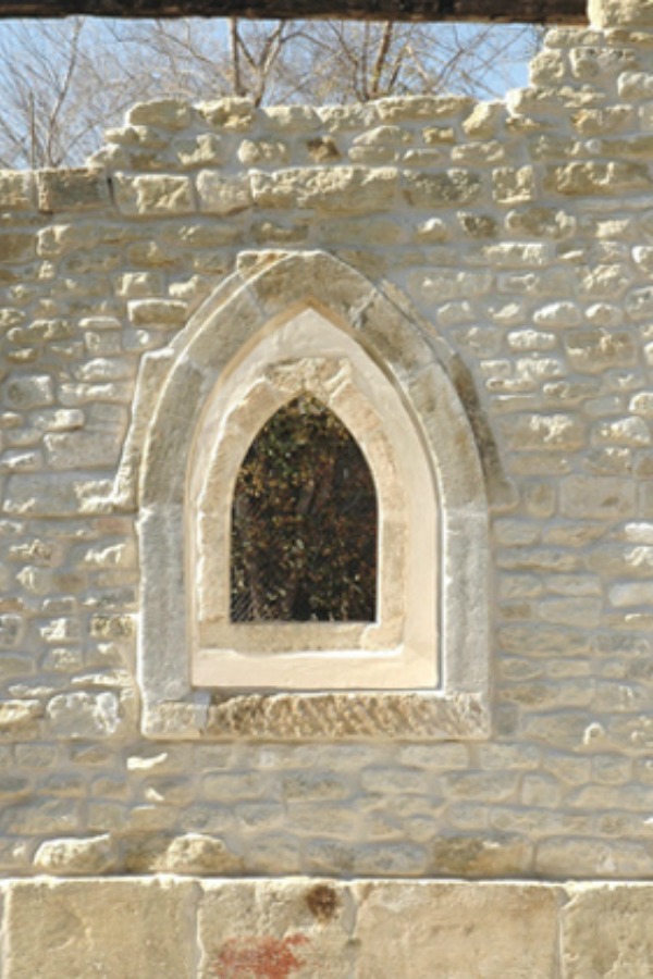 Chateau Domingue salvaged this French stone petite chapel. Provençal reclaimed elements include: rubble stone, seven original 15th century surrounds, terracotta roof tiles and Dalles Drome limestone flooring.