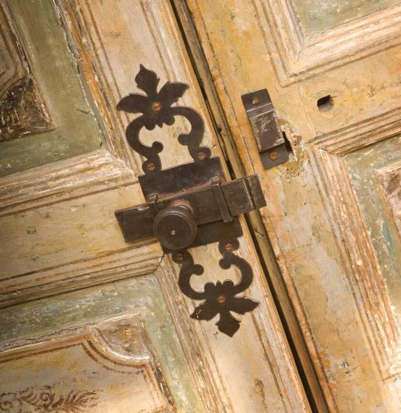 Part 2: Secrets to Capture Rustic Elegance in European Country ...