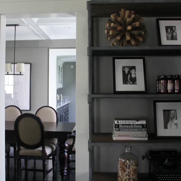 Dining room. Industrial farmhouse decor in a modern farmhouse with minimal style and grey walls. Come see the house tour! #modernfarmhouse #industrialfarmhouse #interiordesignideas #decoratingideas #hellolovelystudio #housetour #farmhousestyle #benjaminmoorestoningtongray