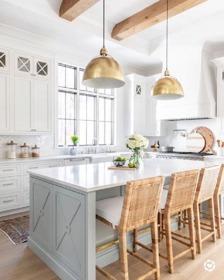 Serena & Lily cozy white kitchen with Balboa counter stools in natural. #serenaandlily #whitekitchen #modernfarmhouse #counterstools #kitchendesign