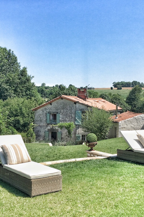 Picturesque French countryside in Western France. Vivi et Margot. #frenchfarmhouse #exterior #vivietmargot