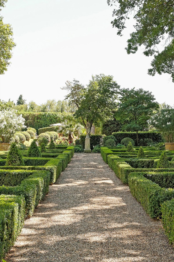 French formal gardens and boxwood - see more of this Stunning French Château Near St-Rémy-de-Provence by Haven In. #frenchgarden #Provence #frenchchateau