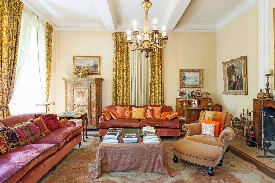 Living room. Rustic and elegant: Provençal home, European farmhouse, French farmhouse, and French country design inspiration from Chateau Mireille. Photo: Haven In. South of France 18th century Provence Villa luxury vacation rental near St-Rémy-de-Provence.