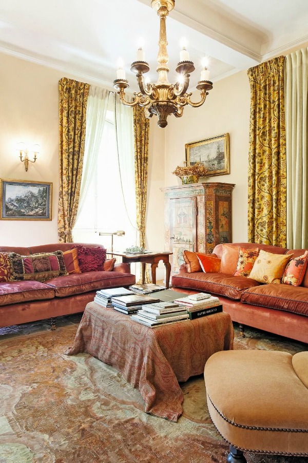 French country living room. Rustic and elegant: Provençal home, European farmhouse, French farmhouse, and French country design inspiration from Chateau Mireille. Photo: Haven In. South of France 18th century Provence Villa luxury vacation rental near St-Rémy-de-Provence.