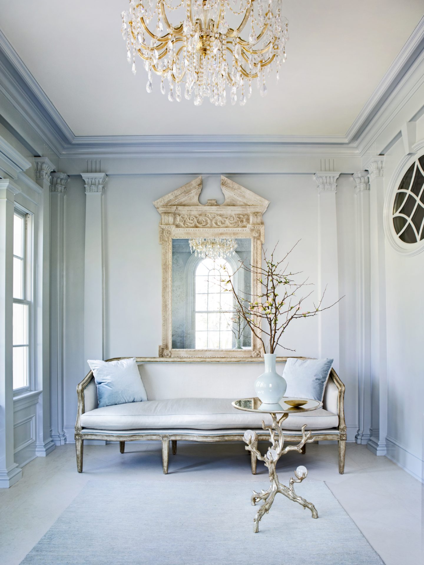 Suzanne Kasler designed elegant French Limoges blue interior in her book SOPHISTICATED SIMPLICITY. 