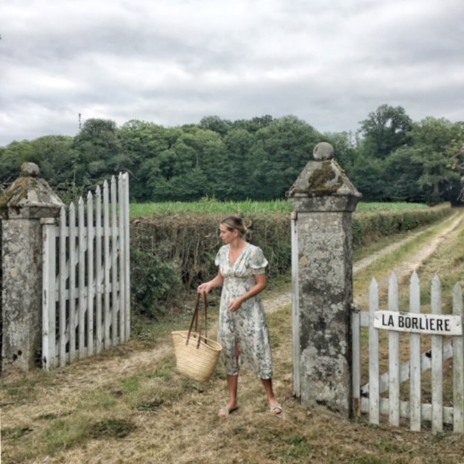 Charming French countryside at a farmhouse by Vivi et Margot on Hello Lovely. #vivietmargot #frenchfarmhouse #gates #rustic #frenchcountry #marketbasket