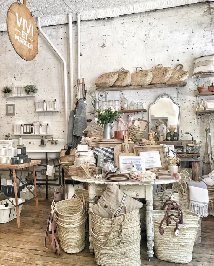 French market baskets and beautiful French finds for kitchen, bath, linens, and more. Vivi et Margo. Pop up shop at Marche Maman NYC. #vivietmargot