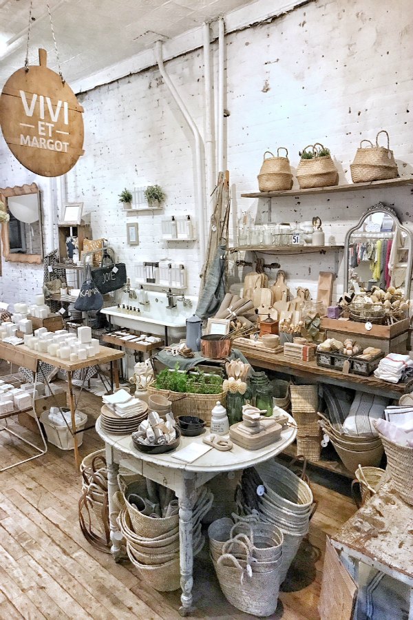 Vivi et Margot Pop Up store at Marche Maman (Maman NYC at 239 Centre Street, between Broome & Grand, SOHO, NYC)