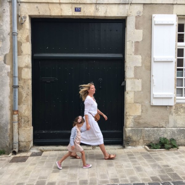 Vivi et Margot . #frenchcountry #provenceinspo