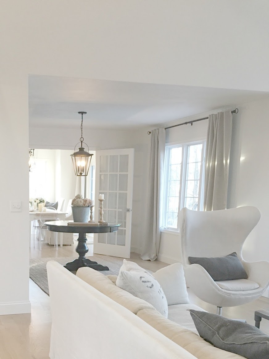 Rustic Decor: My Belgian Style Living Room. Interior Design: Hello Lovely Studio. #hellolovelystudio #belgianlinen #livingroom #interiordesign #europeancountry #rusticdecor #whiteoak #benjaminmoorewhite