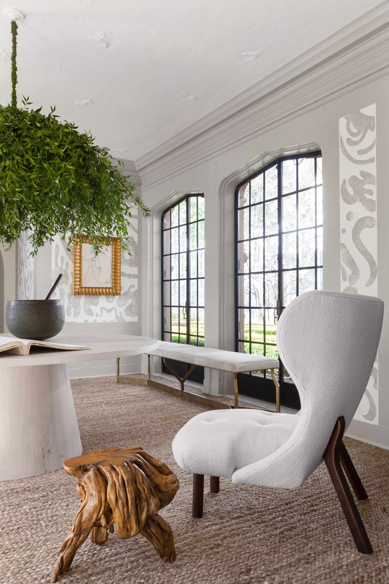 Refined, rustic, sophisticated, and serene - the unique interior design in this Chicago home by Michael Del Piero resonates with sophistication and calm. #interiordesign #michaeldelpiero #rusticluxe #roughluxe #modernrustic #luxurydecor #chicagohome