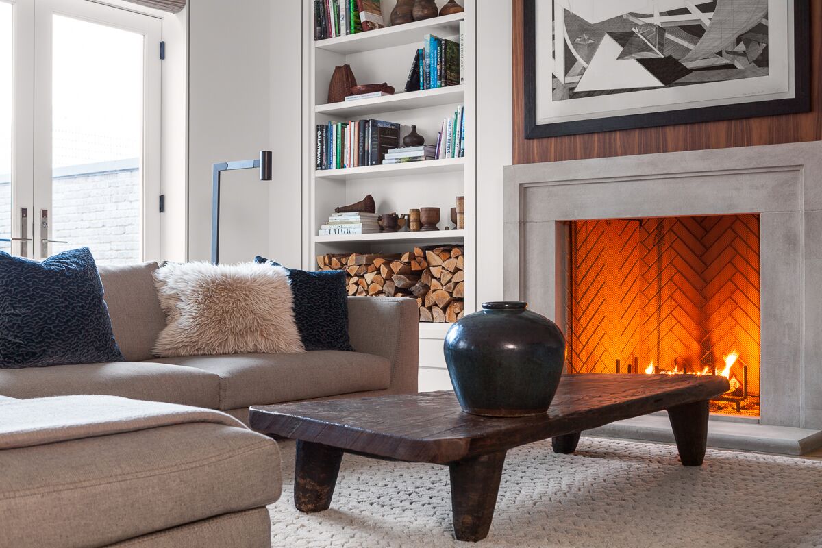 Refined, rustic, sophisticated, and serene - the unique interior design in this Chicago home by Michael Del Piero resonates with sophistication and calm. #interiordesign #michaeldelpiero #rusticluxe #roughluxe #modernrustic #luxurydecor #chicagohome