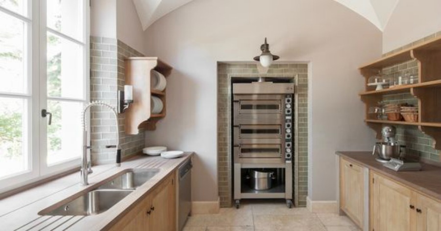 After: luxury bespoke kitchen design by Artichoke in a Tuscan villa.