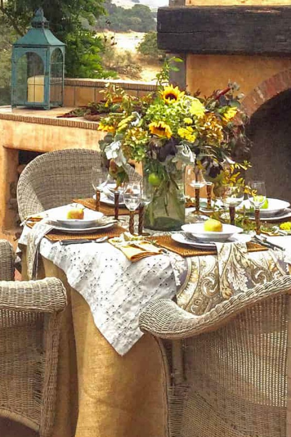 Rustic, simple, and elegant Fall and Thanksgiving table decor and inspiring tablescape ideas from Cindy Hattersley...come tour the lovely autumn wonder! #tablescape #tabledecor #falldecor #Thanksgivingtable #placesetting #decoratingforThanksgiving