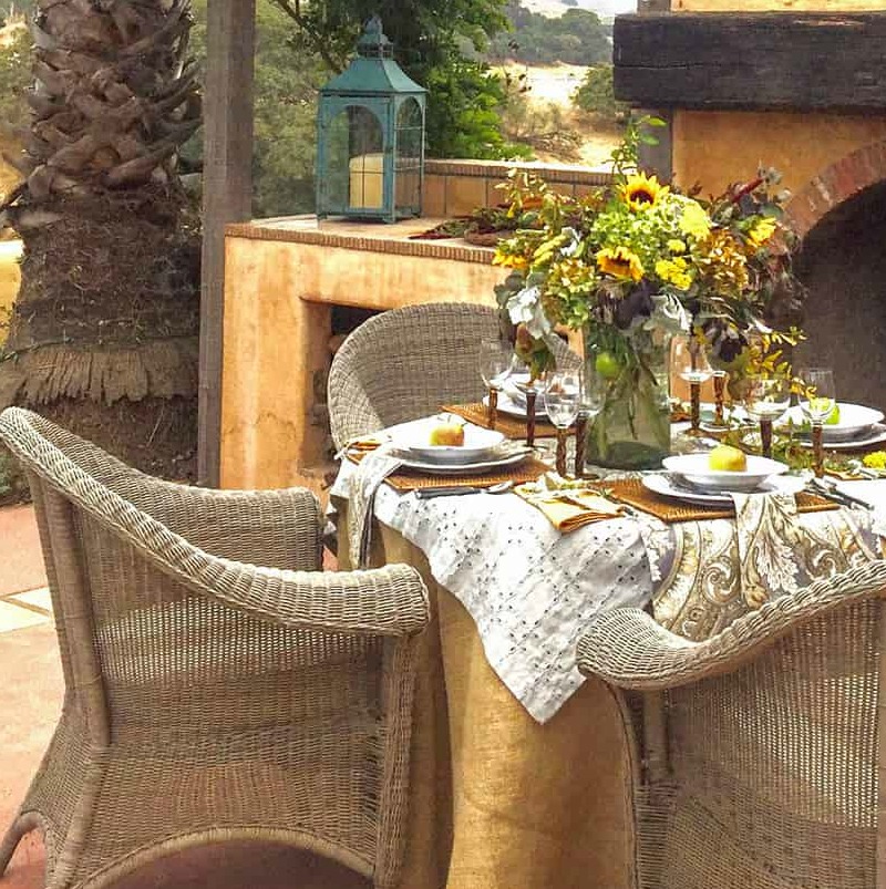 Rustic, simple, and elegant Fall and Thanksgiving table decor and inspiring tablescape ideas from Cindy Hattersley...come tour the lovely autumn wonder! #tablescape #tabledecor #falldecor #Thanksgivingtable #placesetting #decoratingforThanksgiving