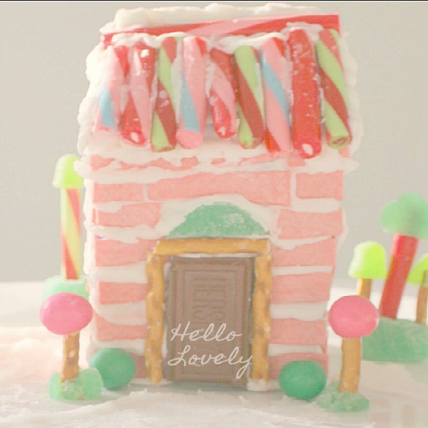 Gingerbread House Ideas & Inspiration #hellolovelystudio #christmasdecor #gingerbreadhouse #pinkchristmas