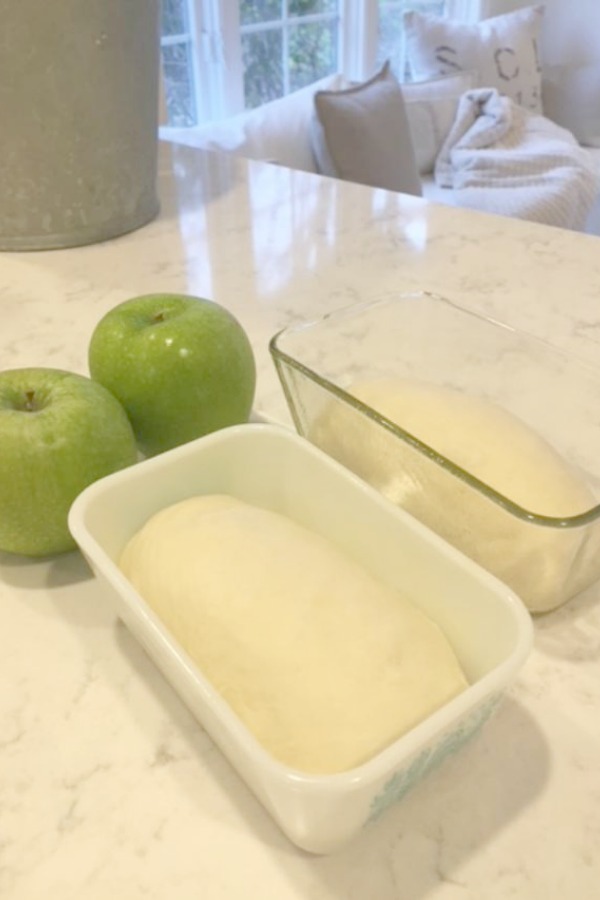 Sourdough Old Fashioned Bread Recipe: Hello Lovely.