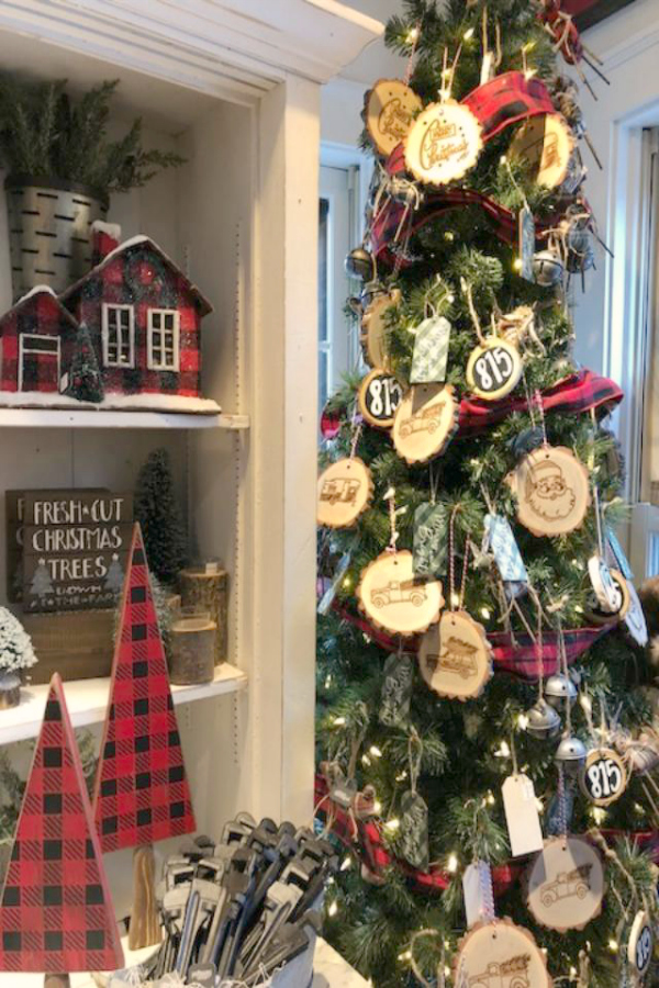 Farmhouse Christmas decor inspiration inside Urban Farmgirl in Rockford. Hello Lovely Studio.