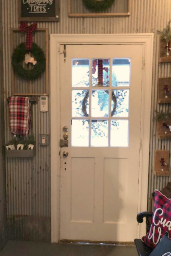 Farmhouse Christmas decor ideas and inspiration from Urban Farmgirl on Hello Lovely Studio. American Farmhouse Christmas Decor Ideas. #hellolovelystudio #farmhousechristmas #christmasdecor #simplechristmas #countrychristmas