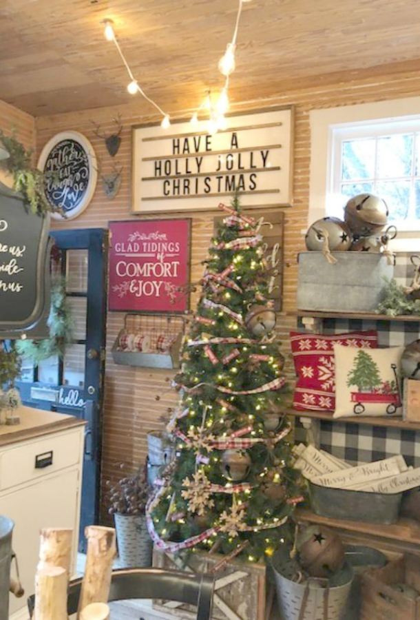 Farmhouse Christmas decor ideas and inspiration from Urban Farmgirl on Hello Lovely Studio. #hellolovelystudio #farmhousechristmas #christmasdecor #simplechristmas #countrychristmas