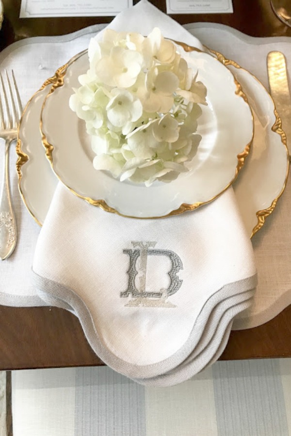 Elegant white place setting with hydrangea and gold accents. Elegant Blue Kitchen Design: What Makes it Timeless?