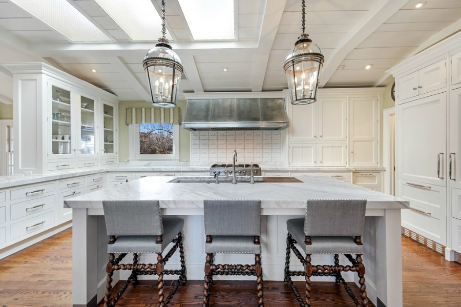 Classic white kitchen. Realistic Country French Decor from Luxurious Ideas...certainly lovely indeed. Decorating ideas for French country style rooms as well as shopping resources.