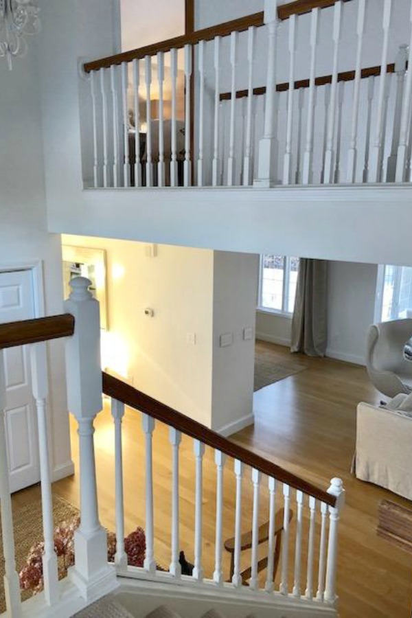 Catwalk and staircase in our French Nordic cottage - Hello Lovely Studio.