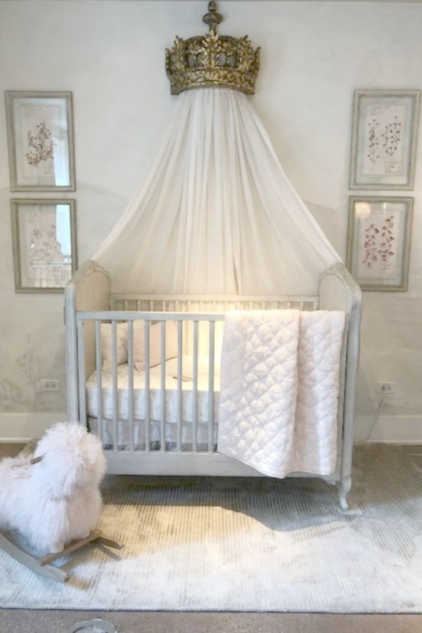 Charming and romantic French style nursery by RH at the gallery in Chicago. Photo: Hello Lovely Studio.