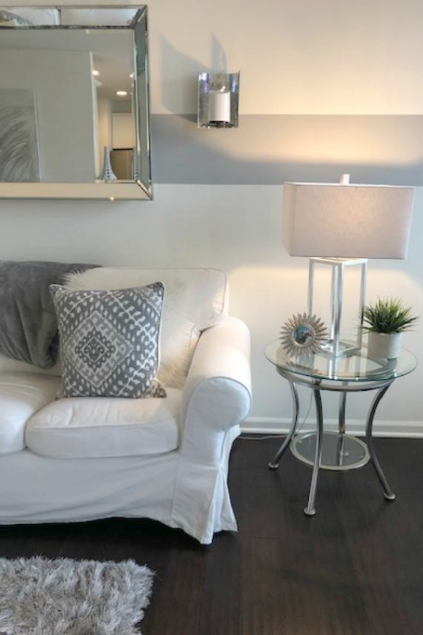 Benjamin Moore San Antonio Gray used as a paint color accent. Come visit: How to Accent Walls 3 Ways With One Paint Color on Hello Lovely Studio.