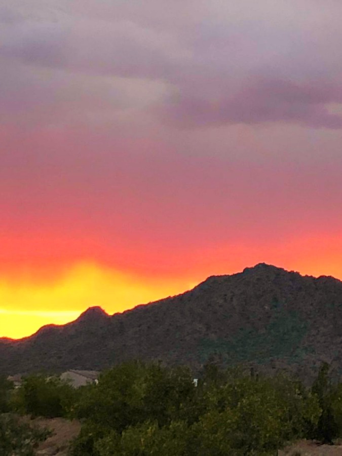 Pink sunset in Arizona - Hello Lovely Studio.