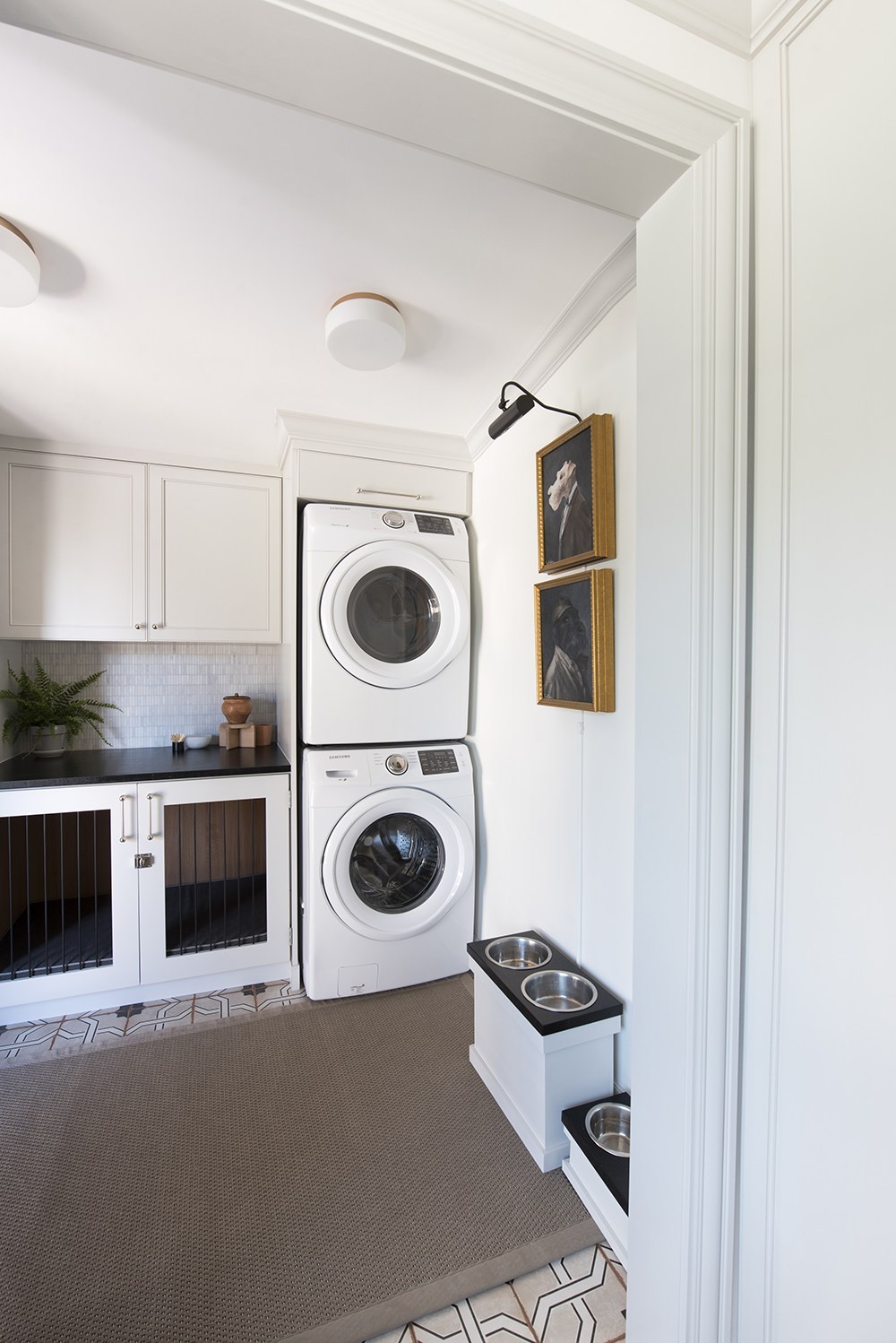 SHERWIN WILLIAMS Alabaster in a laundry room by Room for Tuesday.