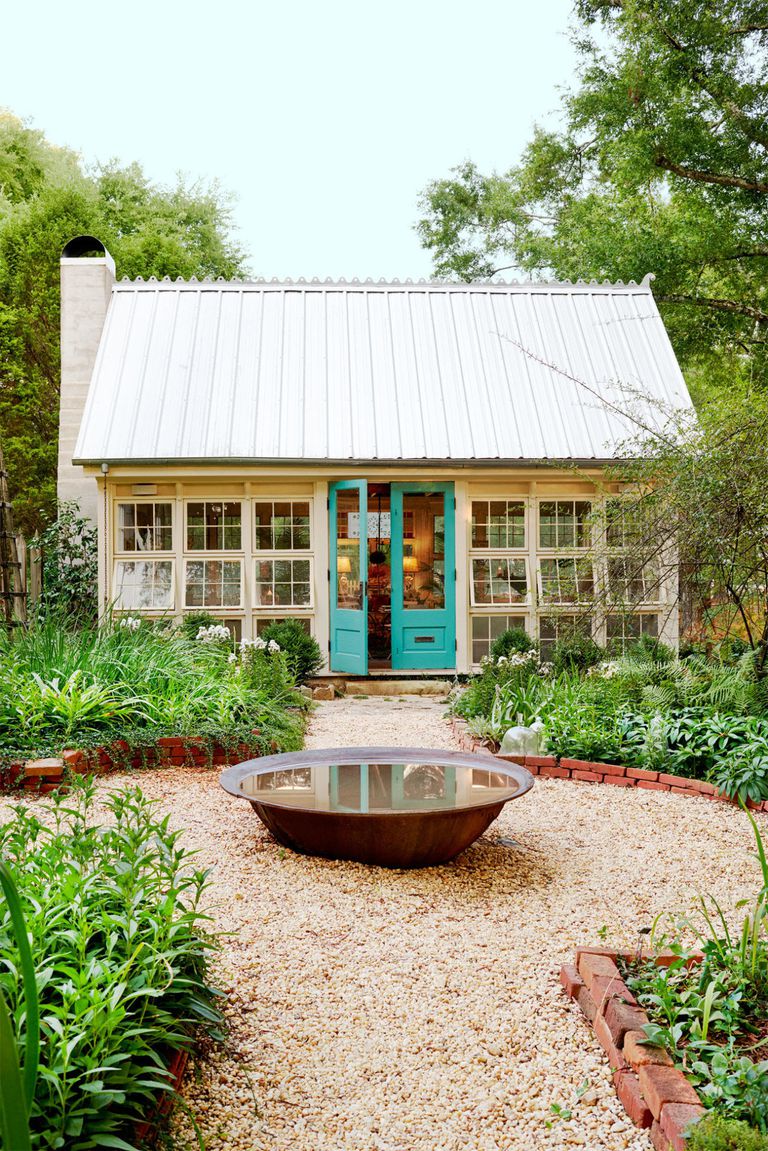 Charming chic she shed backyard artist studio of antiques dealer Barbara Adkins. Come explore She Shed Chic, Potting Shed & Backyard Inspiration.