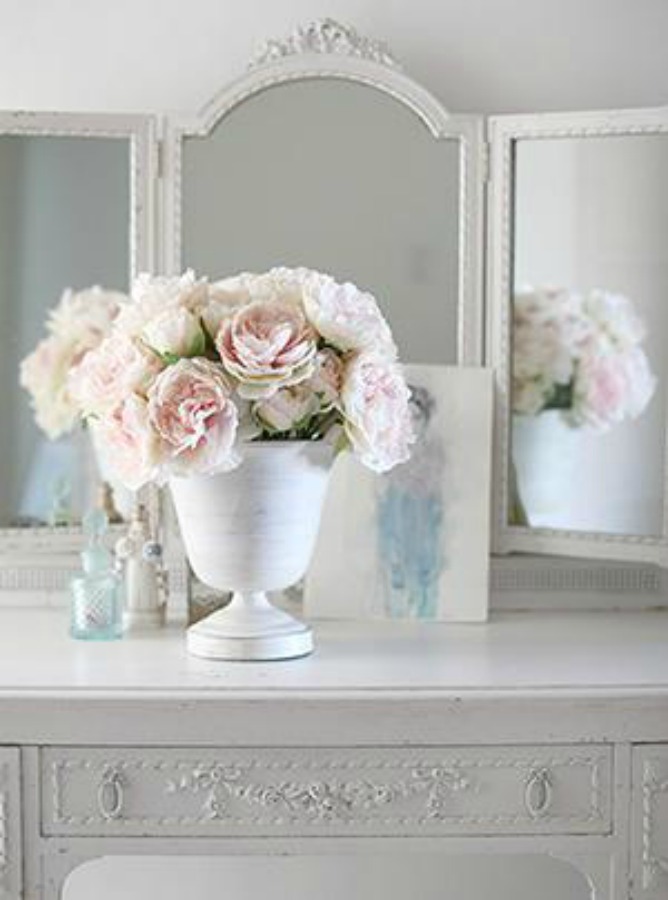 Forever florals. Shabby Chic Couture Design Inspiration from Rachel Ashwell!