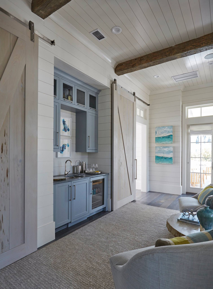 Luxurious classic coastal style bedroom design in a magnificent bespoke traditional home from architectural design firm Geoff Chick & Associates. #coastalstyle #coastaldecor #bedroomdesign #interiordesign