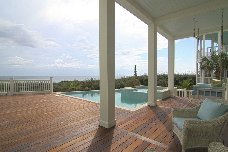 Luxurious pool design inspiration from a magnificent coastal style classic home by architect Geoff Chick. #pooldesign #beachhouse #coastalstyle #luxurypool