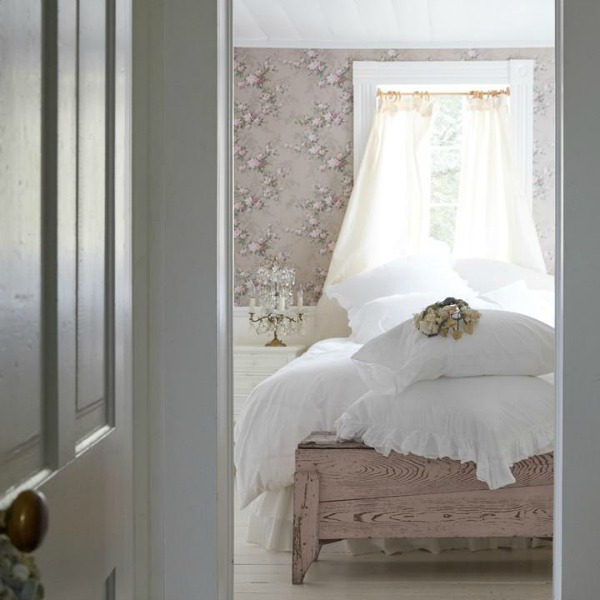 Romantic rose bedroom with shabby chic style by Rachel Ashwell.