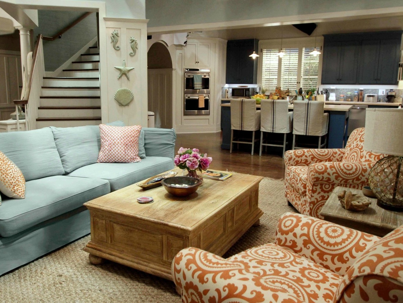 Grace & Frankie beach house living room and kitchen has inspired 15 Grace and Frankie Beach House Decorating Ideas!