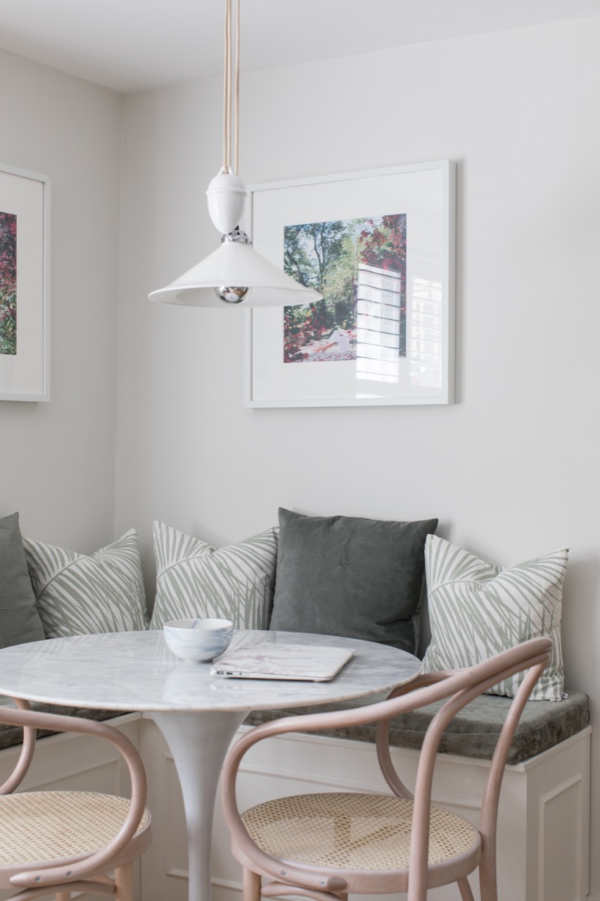 Farrow & Ball Strong White paint color on walls of a beautifully designed Notting Hill flat by Laura Butler Madden. Come score ideas for 16 Amazing Serene Paint Colors Interior Designers Use for a Soothing Vibe.