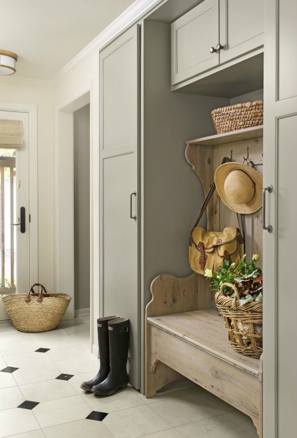 Beautiful mud room with custom built ins, farmhouse bench, and cozy design - Country Living, photo by Kimberly Gavin. Come enjoy Traditional Laundry Room and Mud Room Design Ideas, Resources, and Humor Quotes!