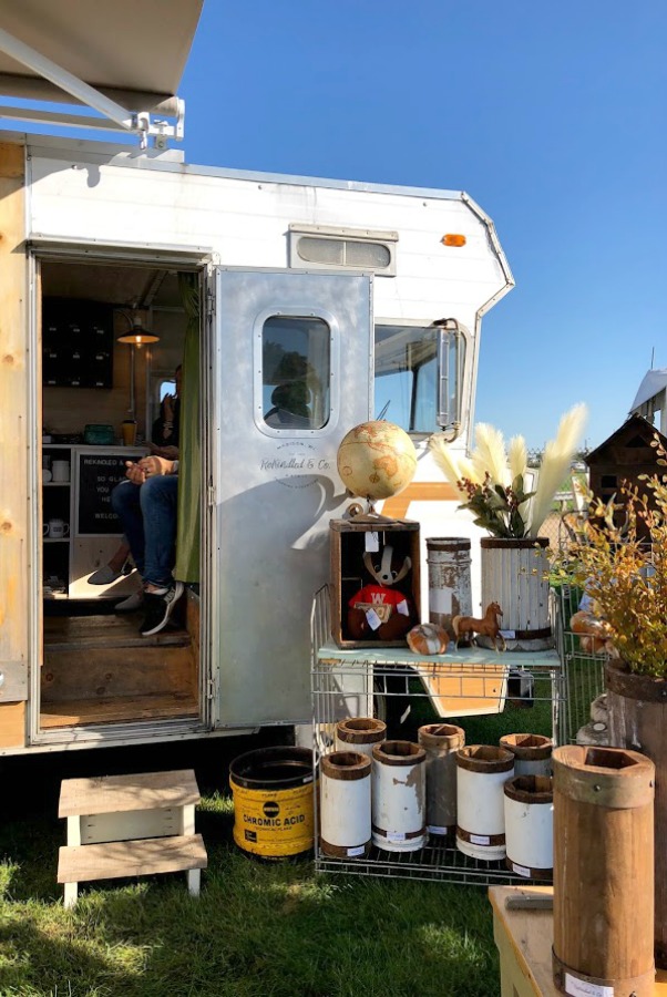 Vintage camper! Autumn inspiration, Fall farmhouse style decor, vintage wares, and handmade treasures mingle at Main Street Market (Urban Farmgirl) in Belvidere, Illinois - Hello Lovely Studio. #fleamarket #farmhousestyle #vintage #junkin